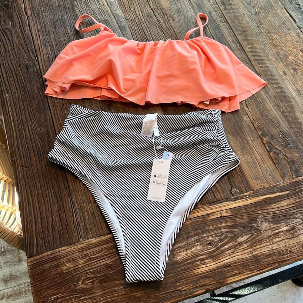 CUPSHE two piece BNWT